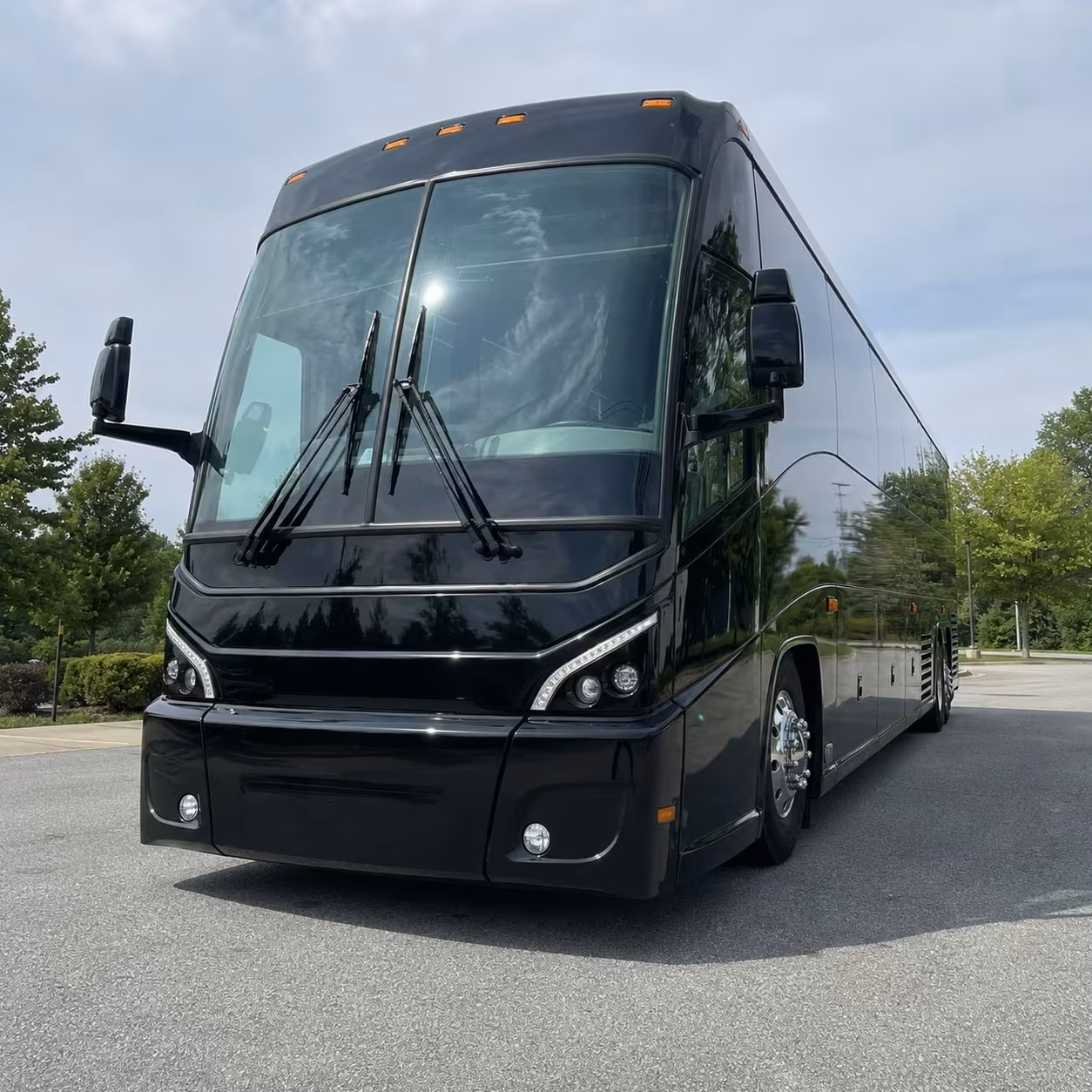 long distance bus rentals for sugar land sports teams and fan groups