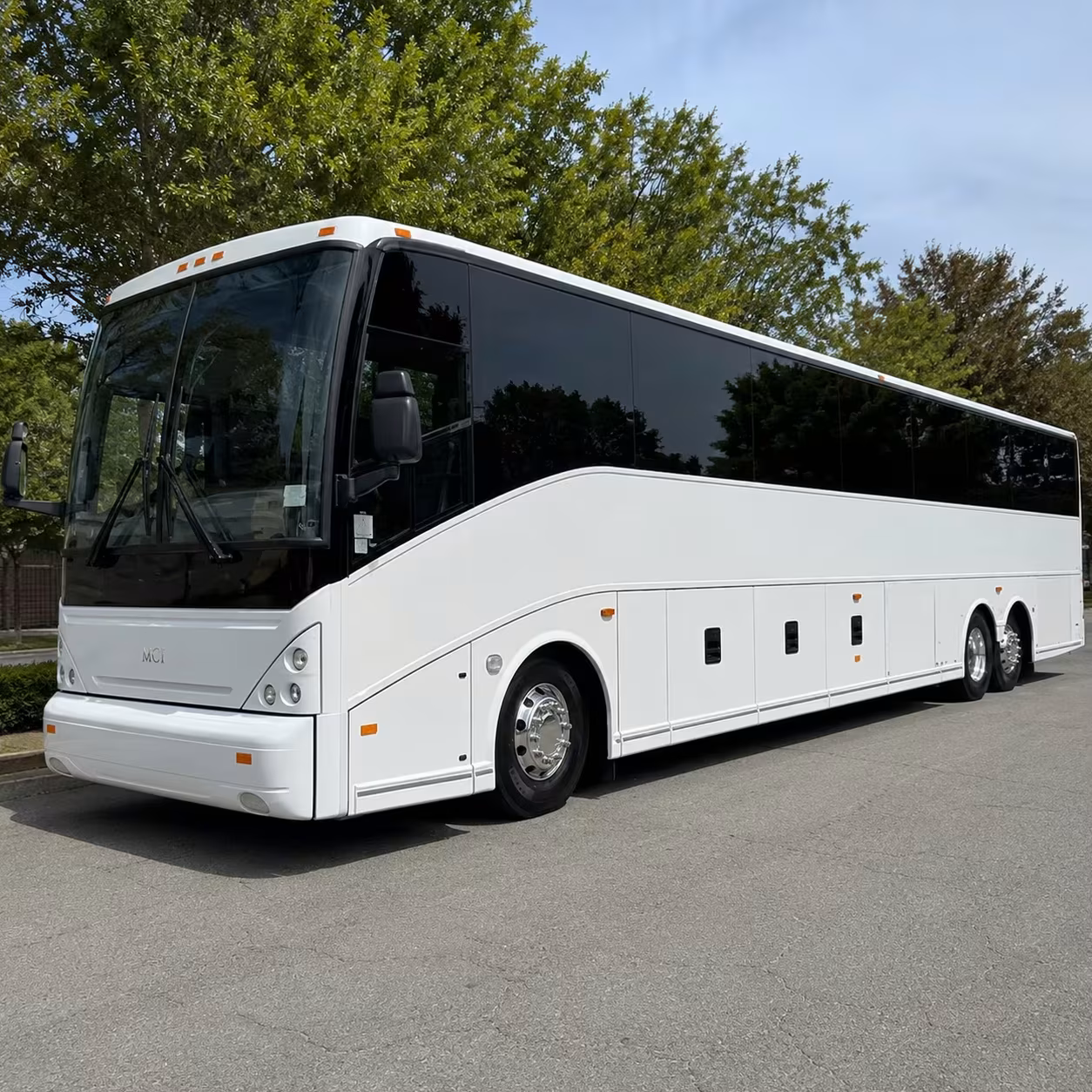 sugar land employee shuttle buses as a retention benefit
